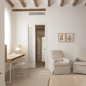Suite Premium Lit King-Size